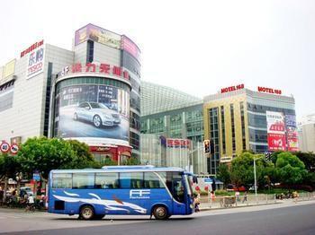 Motel 168 Shanghai Pudong Huinan Metro Station Tesco Dış mekan fotoğraf